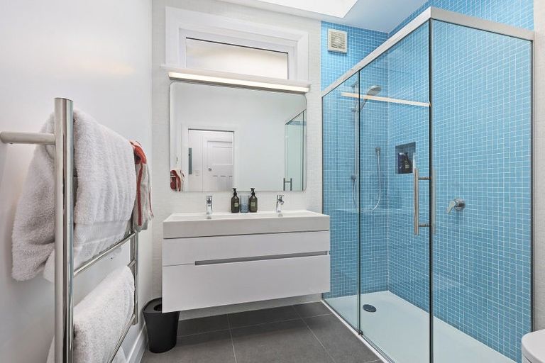 Photo of property in 12 Butt Street, Brooklyn, Wellington, 6021