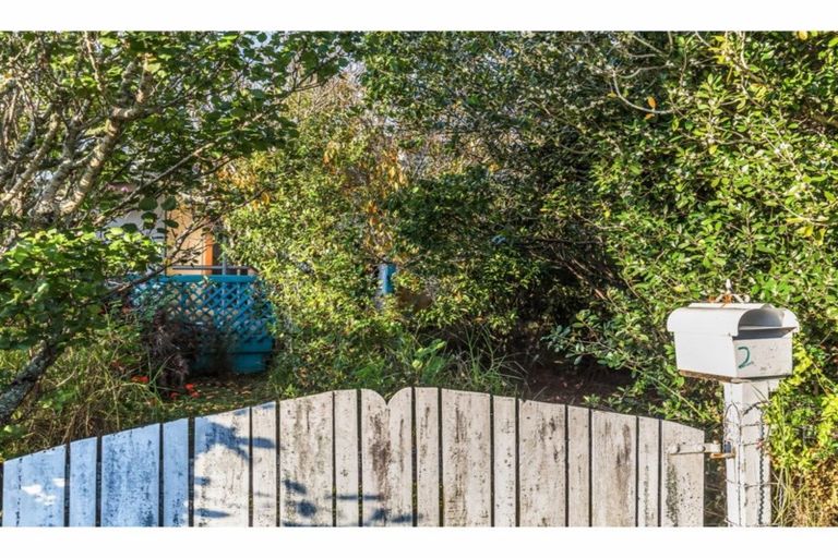 Photo of property in 2 Kawau View Road, Snells Beach, 0920