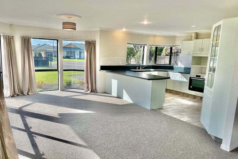 Photo of property in 7 Lasiandra Place, Mount Maunganui, 3116