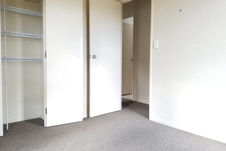 Photo of property in 820/12 Northcross Drive, Oteha, Auckland, 0632