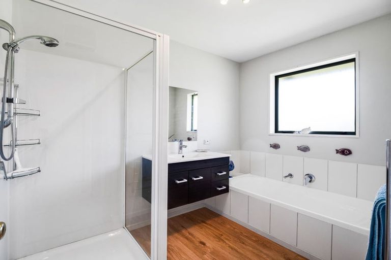 Photo of property in 54 Mcraes Road, Waikari, 7385