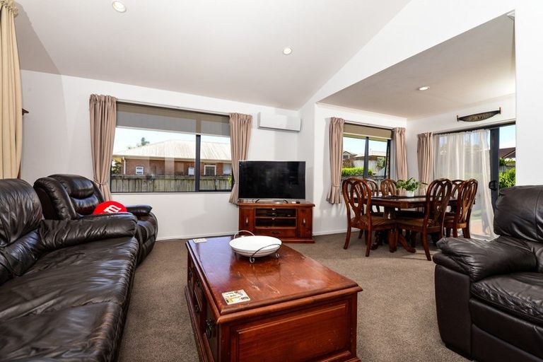 Photo of property in 51 Twickenham Place, Nawton, Hamilton, 3200