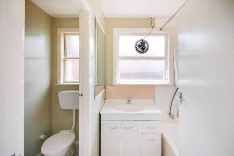 Photo of property in 4 Alice Place, Levin, 5510