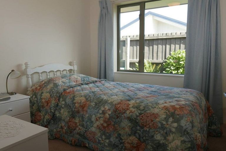 Photo of property in 4/241 Matsons Avenue, Papanui, Christchurch, 8053