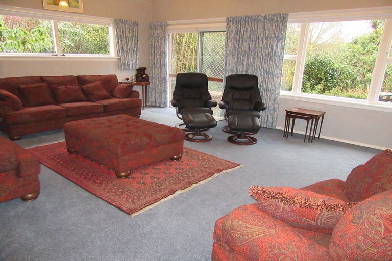 Photo of property in 82 Point Bush Road, Waimate, 7979