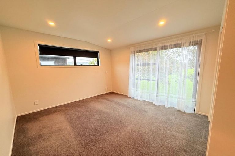 Photo of property in 4/28 Fitzherbert Road, Wainuiomata, Lower Hutt, 5014