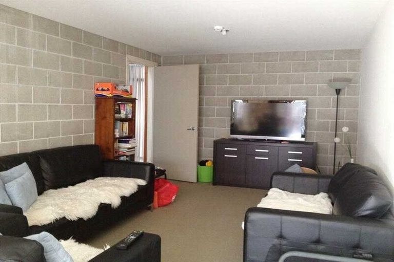 Photo of property in 4/868 Colombo Street, Christchurch Central, Christchurch, 8013