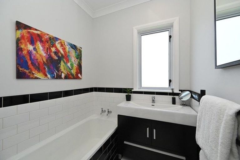 Photo of property in 1/406 Gloucester Street, Taradale, Napier, 4112