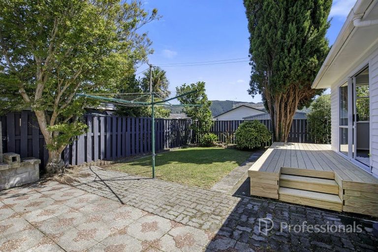 Photo of property in 4 Hood Avenue, Heretaunga, Upper Hutt, 5018