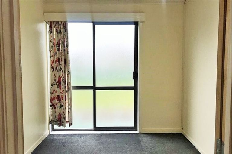 Photo of property in 23 Smiths Avenue, Papakura, 2110