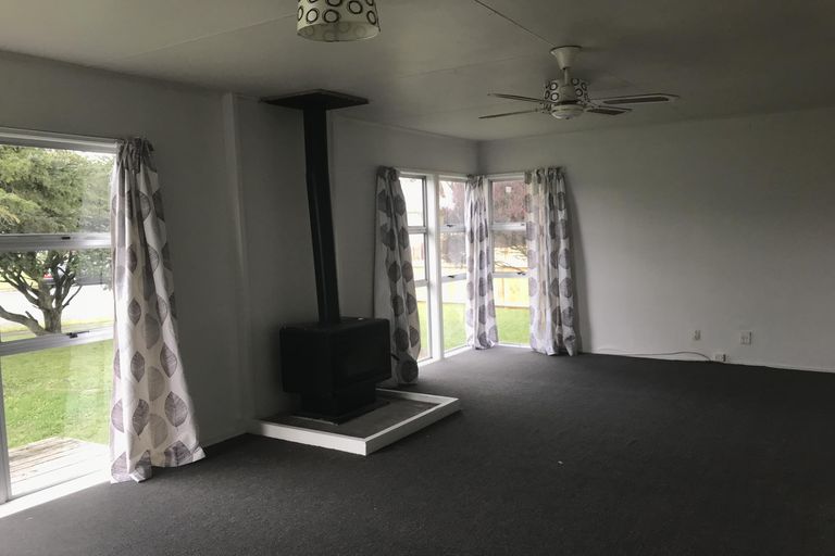 Photo of property in 32 Blundell Place, Huntly, 3700