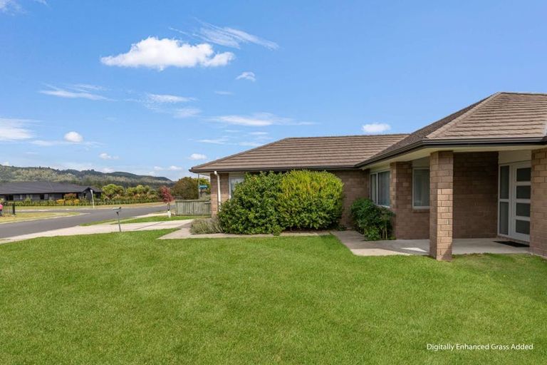 Photo of property in 39 Carroll Place, Owhata, Rotorua, 3010