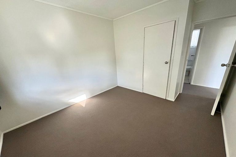Photo of property in 1 Hywell Place, Manurewa, Auckland, 2102