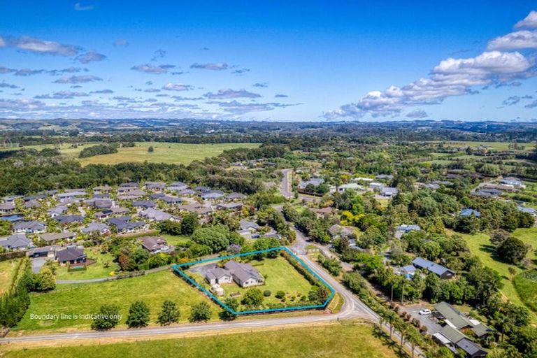 Photo of property in 18 Karaka Drive, Kerikeri, 0230