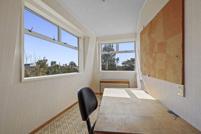 Photo of property in 10a Burns Street, Westown, New Plymouth, 4310