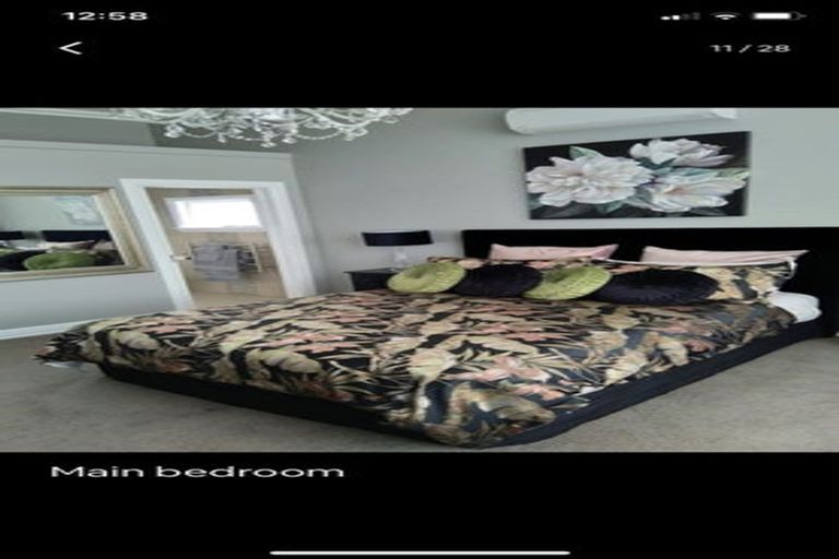 Photo of property in 32a Esther Street, Martinborough, 5711