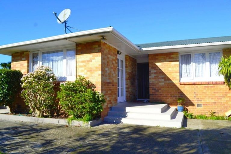 Photo of property in 7 Smiths Avenue, Papakura, 2110