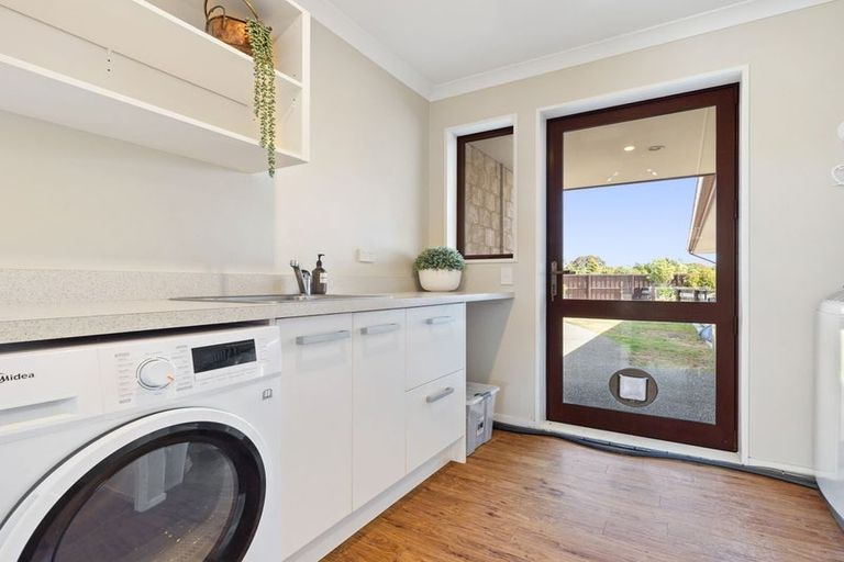 Photo of property in 10 Mchugh Crescent, Darfield, 7510