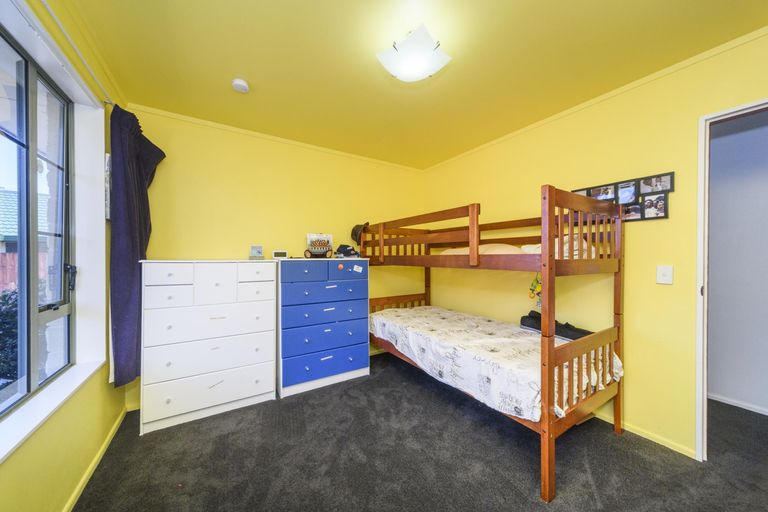 Photo of property in 75 Long Melford Road, Awapuni, Palmerston North, 4412