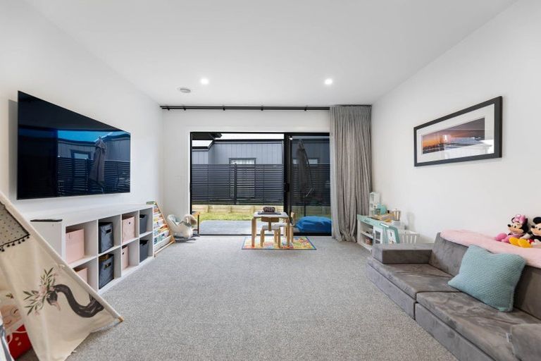 Photo of property in 12 Ngaru Crescent, Richmond Heights, Taupo, 3330