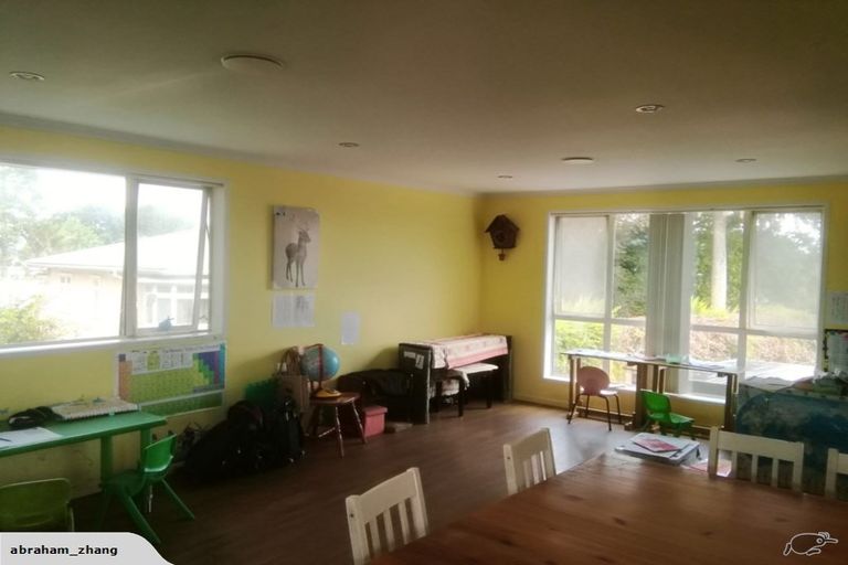 Photo of property in 13 Cooladerry Place, Rosehill, Papakura, 2113