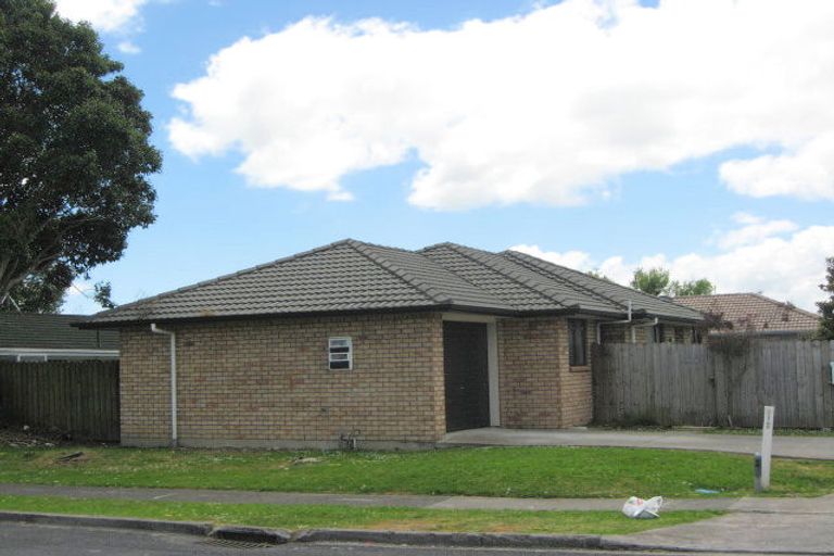 Photo of property in 42 Taka Street, Takanini, 2112