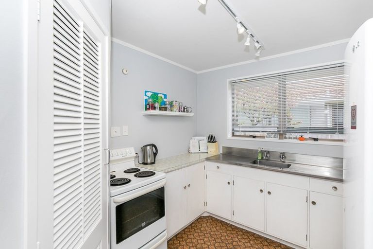 Photo of property in 9 Page Place, Hamilton East, Hamilton, 3216