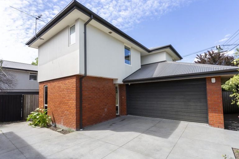 Photo of property in 45 Walton Street, Sydenham, Christchurch, 8023