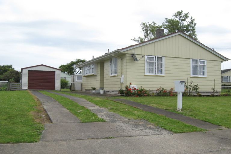 Photo of property in 12 Wimpey Street, Mangere, Auckland, 2022