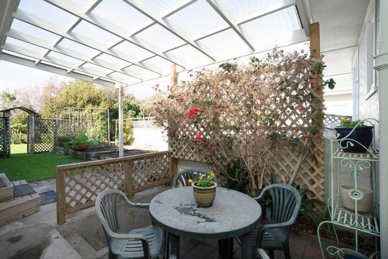 Photo of property in 8 Swansea Street, Hokowhitu, Palmerston North, 4410