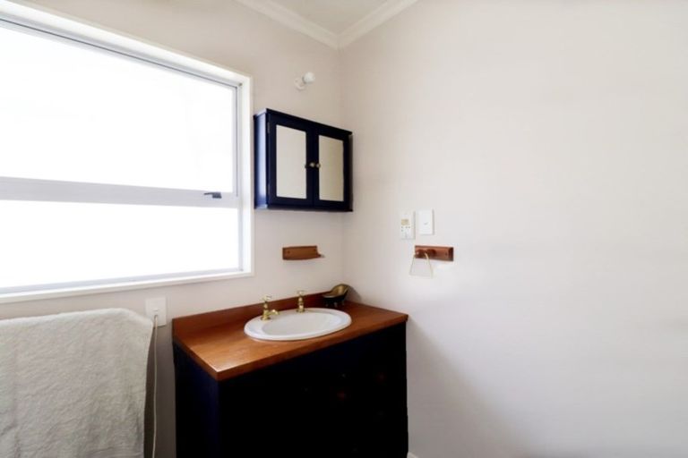 Photo of property in 20 Haswell Street, Eketahuna, 4900