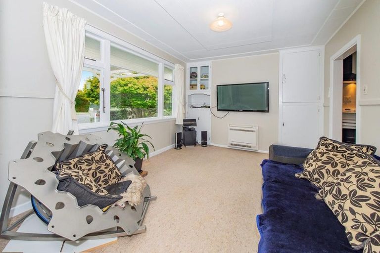 Photo of property in 16 Taumutu Road, Southbridge, 7602