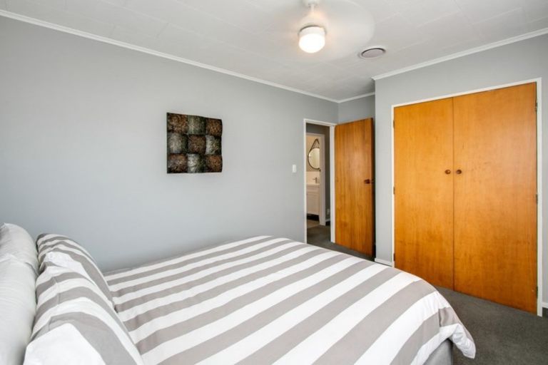 Photo of property in 4 Wynyard Crescent, Tamatea, Napier, 4112