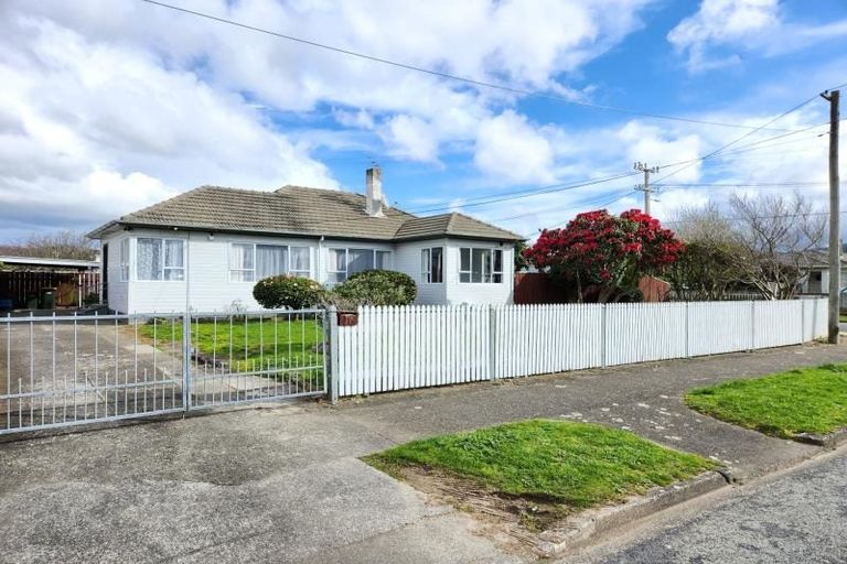 Photo of property in 17 Burcham Street, Taita, Lower Hutt, 5011
