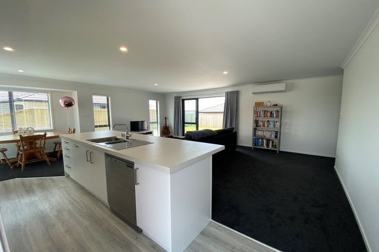 Photo of property in 6 Mercury Lane, Papamoa, 3118