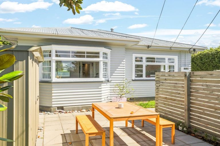 Photo of property in 27 Hillier Place, Spreydon, Christchurch, 8024