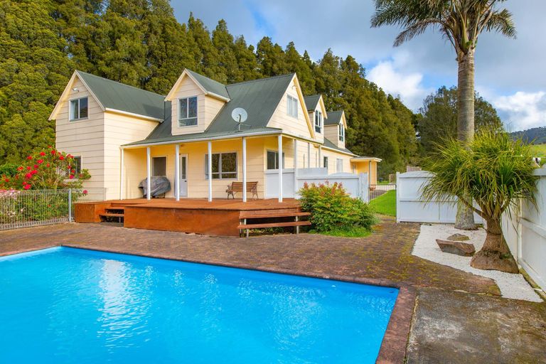 Photo of property in 39 Mangakino Road, Raglan, 3295