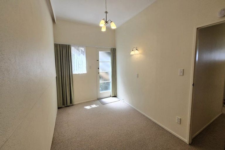 Photo of property in 16a Wilson Grove, Normandale, Lower Hutt, 5010