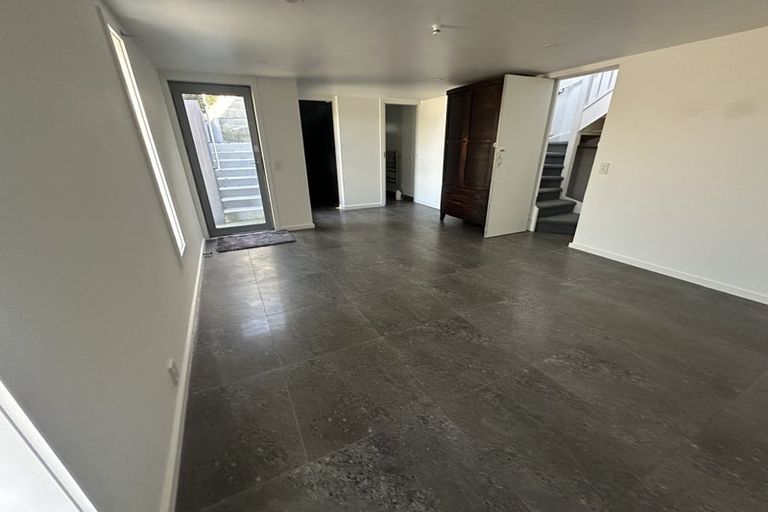 Photo of property in 217 Marine Parade, Seatoun, Wellington, 6022