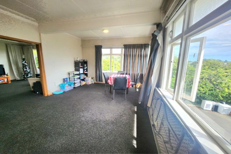 Photo of property in 69 Tamar Street, South Hill, Oamaru, 9400