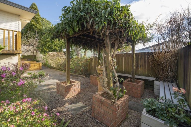 Photo of property in 17b Hilltop Road, Parkvale, Tauranga, 3112