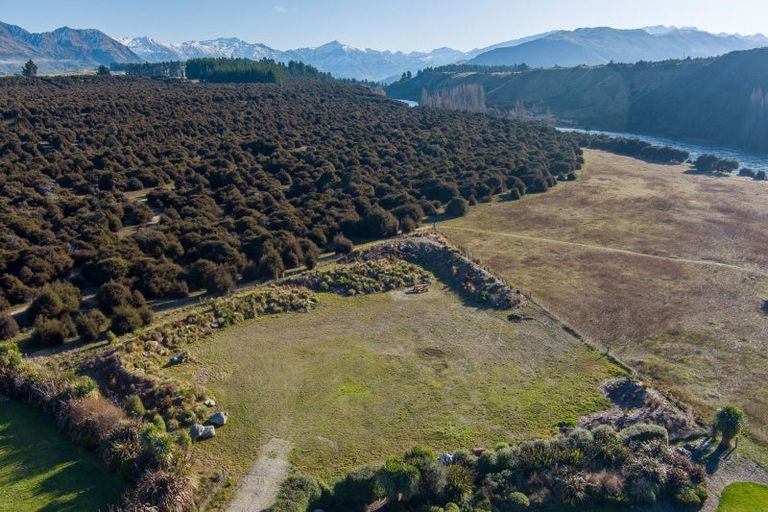 Photo of property in 19 Hikuwai Drive, Albert Town, Wanaka, 9305