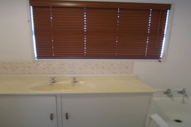 Photo of property in 1/9 Archdall Place, Avonhead, Christchurch, 8042