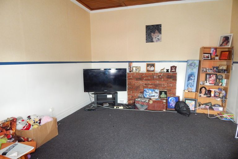 Photo of property in 25 Victoria Street, Parkside, Timaru, 7910