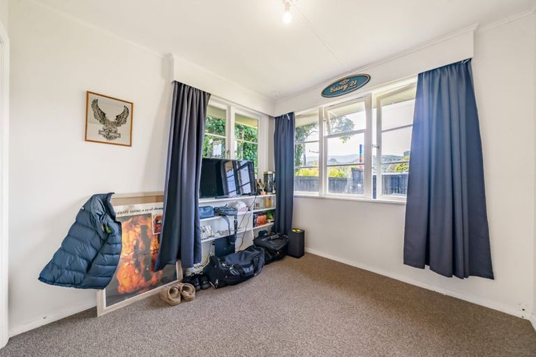 Photo of property in 1055 Fergusson Drive, Clouston Park, Upper Hutt, 5018