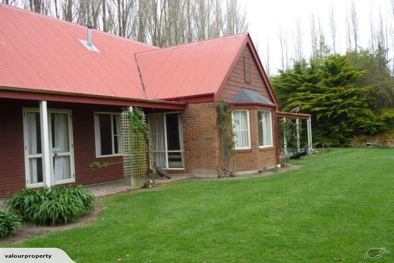 Photo of property in 426 Sawyers Arms Road, Harewood, Christchurch, 8051