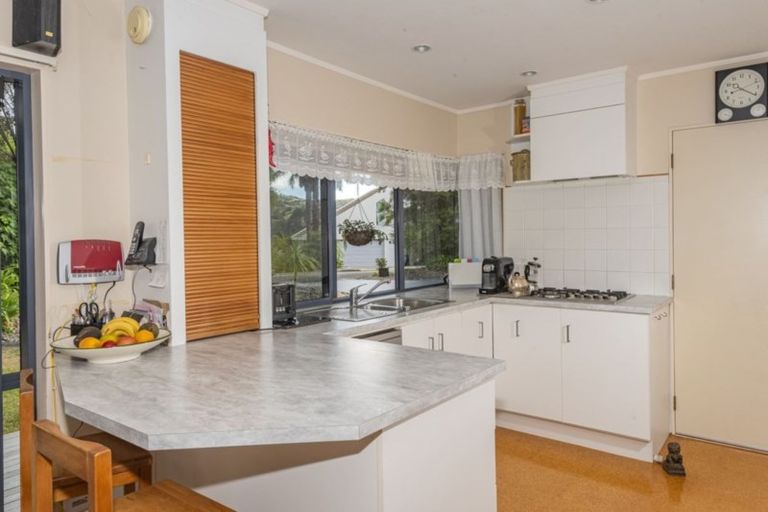 Photo of property in 72 Ngahere Drive, Horahora, Whangarei, 0110
