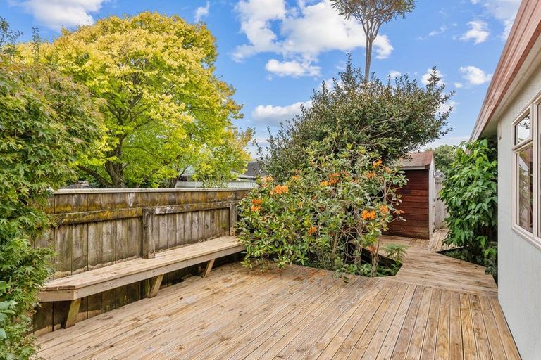 Photo of property in 289a Te Moana Road, Waikanae, 5036