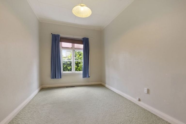 Photo of property in 98 Waterloo Road, Hutt Central, Lower Hutt, 5010