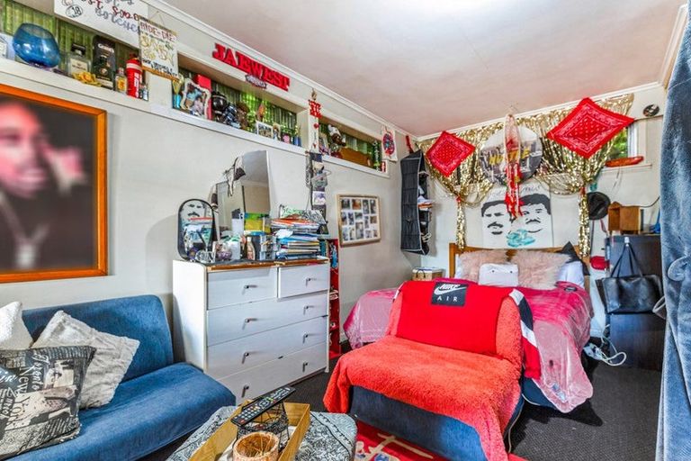 Photo of property in 85 Glengarry Road, Glen Eden, Auckland, 0602